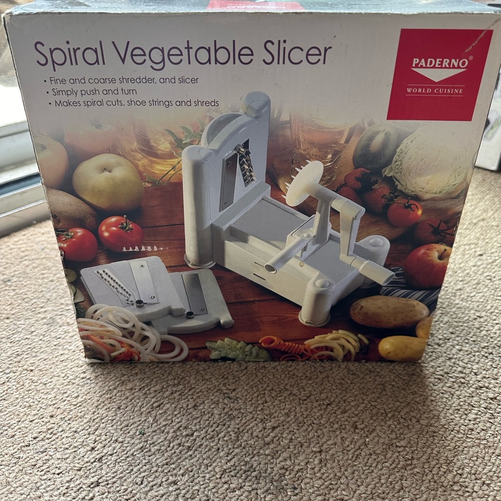 Paderno World Cuisine 3-Blade Folding Vegetable Slicer